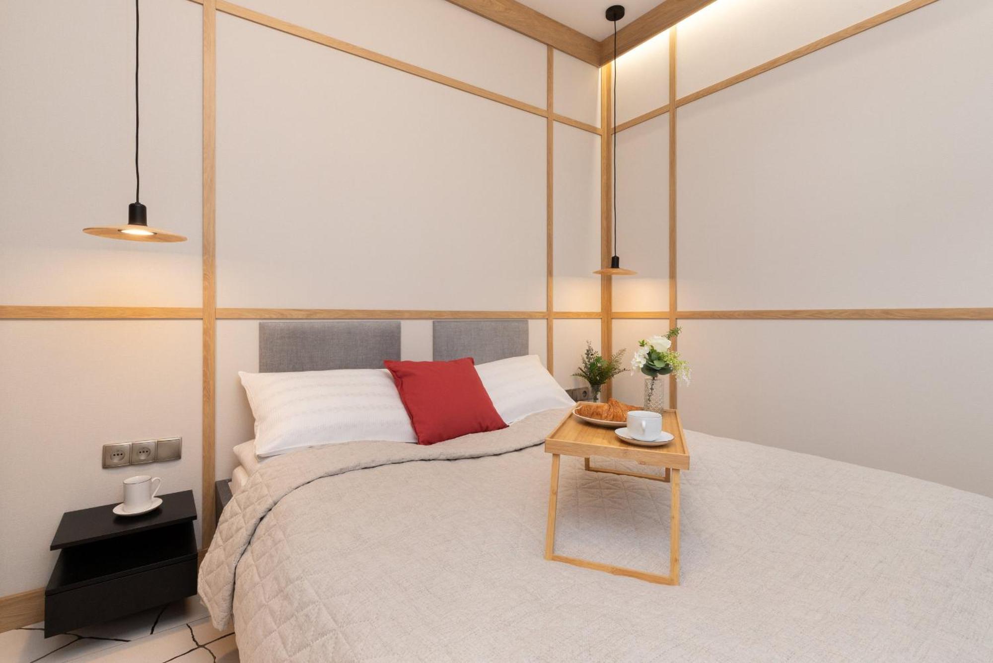 Loft Near The Old Town Parking & Balcony By Renters Апартаменти